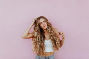 benefits of egg white for hair